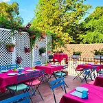 Francesco Hotel