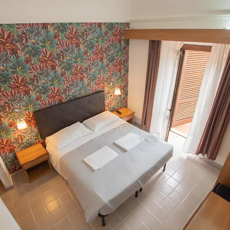 Francesco Hotel 3*