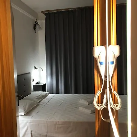 هوتل فرانسيسكو